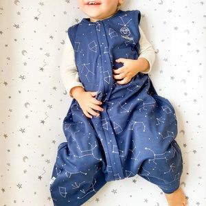 Woolino sleep bag with feet